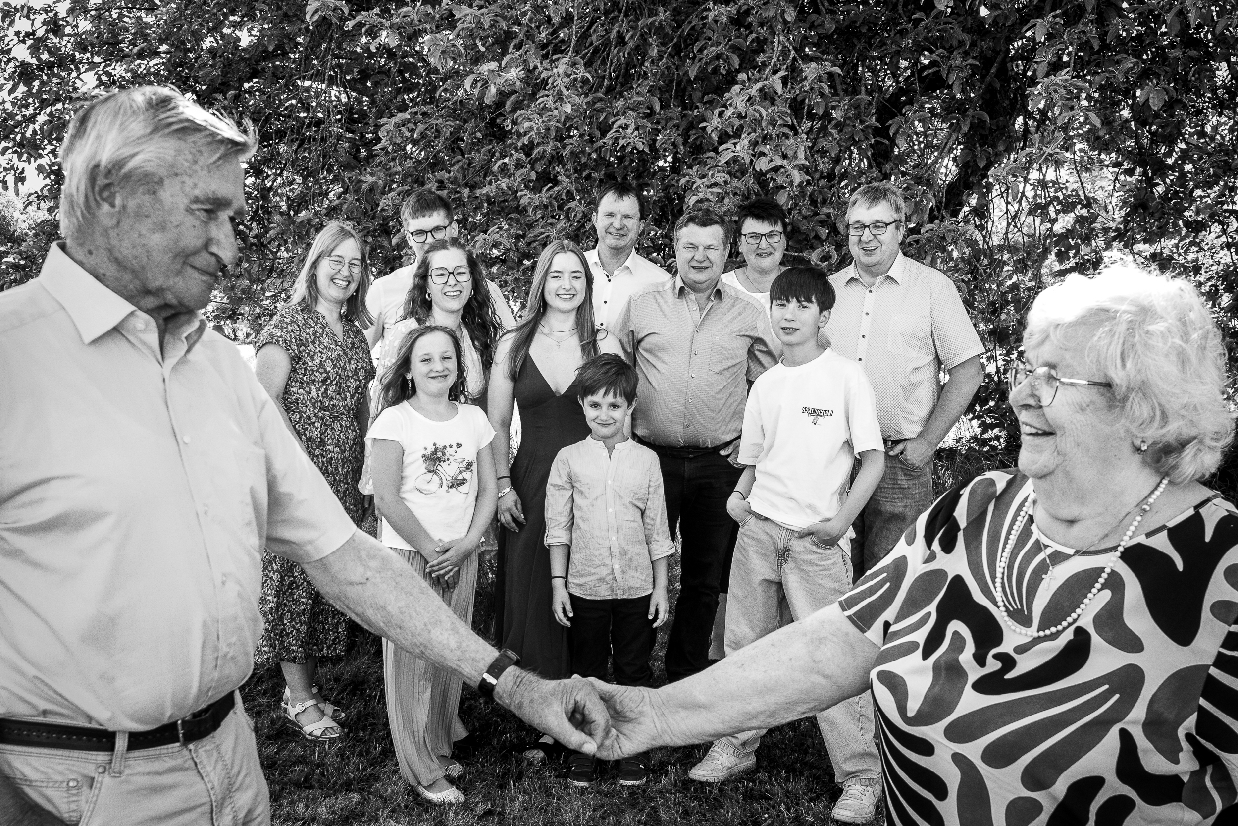 Die Familie komplett auf einem Bild.